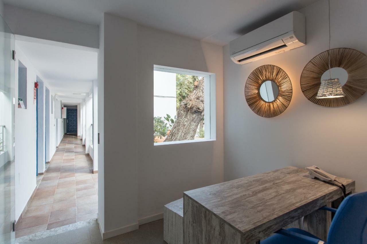 Apartamentos Costamar II Es Pujols Exterior foto